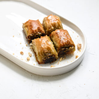Fıstıklı Pekmezli Baklava ( Special )